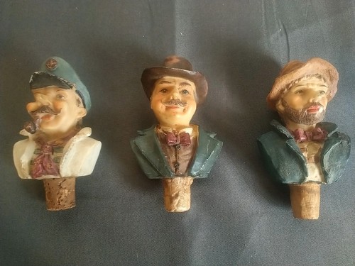 Lot anciens bouchons de - de,