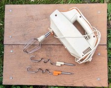 Batteur Électrique Moulinex Orange Fonctionne Décoration Intérieure Vintage 