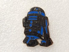 Pin's - DISNEY - STAR WARS ROBOT R2-D2 - LA GUERRE DES ÉTOILES