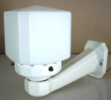 APPLIQUE MURALE ANCIENNE, PORCELAINE, VERRE OPALIN, ART DECO