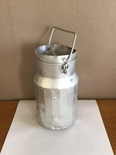 ANCIEN POT à lait EN