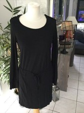 Robe 123 taille 38/40 noire