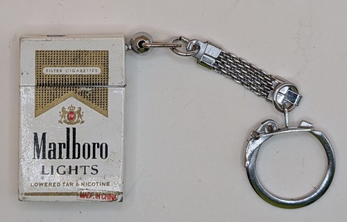 Marlboro lights cigarette - lights,