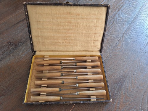 Couteaux anciens la - couteaux,