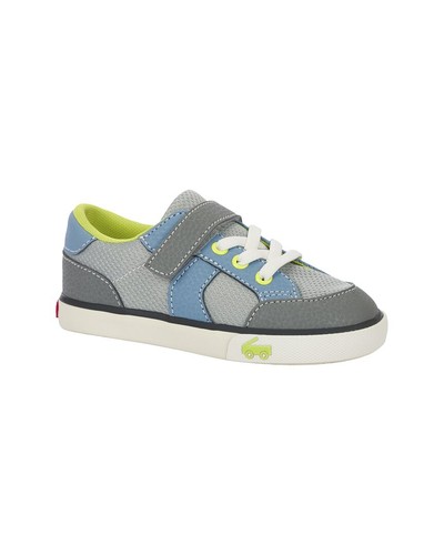 See kai run connor - run,