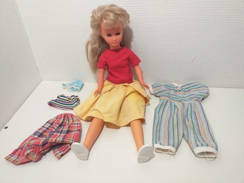 Poupée dolly gégé - poupée,
