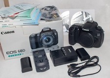 Boîtier reflex CANON EOS 60D + boîte + accessoires + 2 batteries / Très bon état