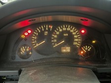 Compteur Afficheur Vitesse Kilométrique Opel Meriva A 1.6 Essence