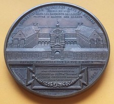 Spectaculaire médaille Louis
