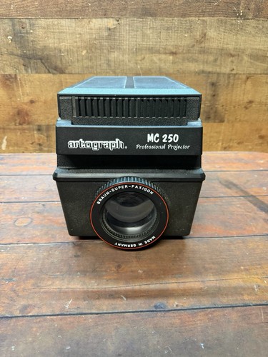Vintage Artograph MC 250