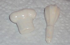 feves lot de 2 USTENSILES DE CUISINE  nacrés   2,00 euros