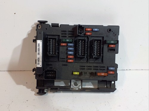 Boitier servitude moteur - boitier,