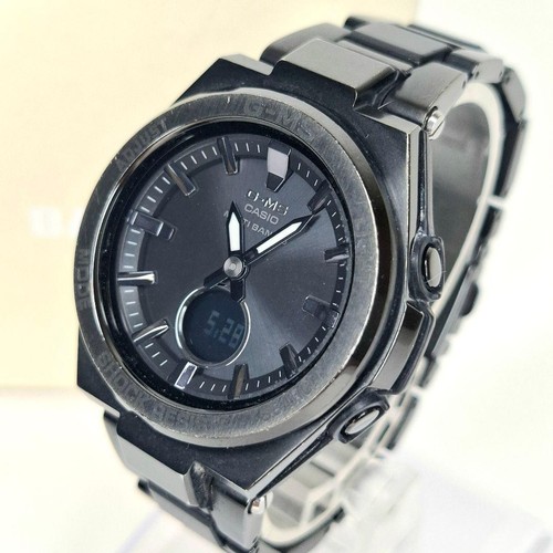 Montre pour femme noire