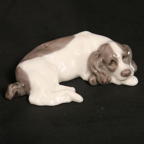 Lladro retired piece 1072 - piece, #1072