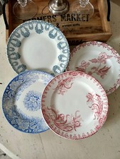 4 assiettes plates anciennes