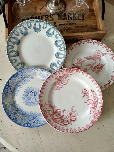 Assiettes plates anciennes - plates,