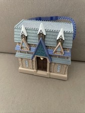 Chateau reine des neiges - la,