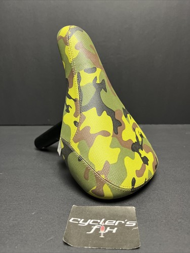 New camo 4mm tripod - new,