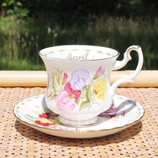 Petite tasse à café +