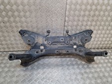 Berceau moteur - Suzuki Swift III sauf 4x4 de mars 2005 à sept. 2010