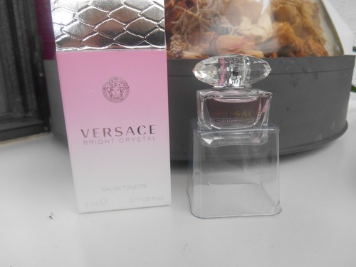 Miniature parfum pleine - ,