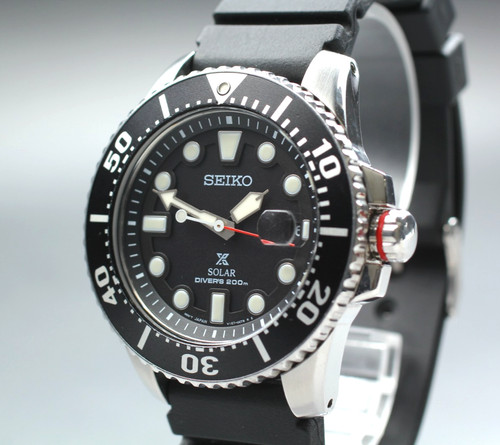 Near mint montre - [near,