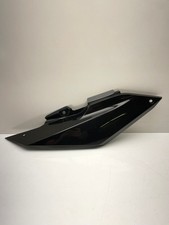 Carénage arrière droit