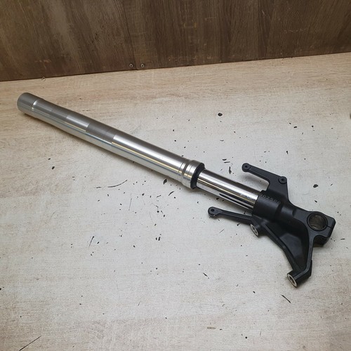 Fourche droite suspension - droite, /