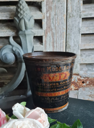Ancien seau tole confiture - en,
