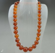 Ancien collier en perles