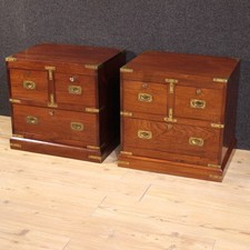 Paire de tables de chevet