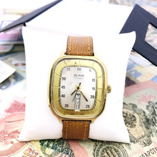 🔥 Rare montre-bracelet