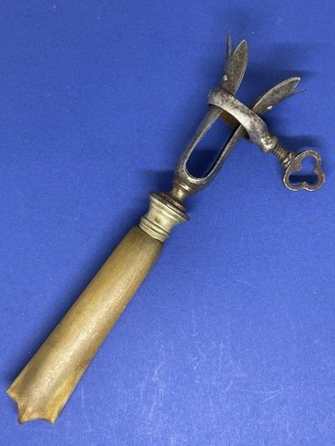 Belle piece corne ancien - piece,
