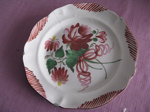 Assiette ancienne des - 19°),