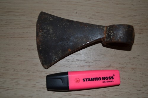 Fer hache ancien 405 gr - fer,