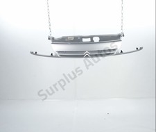 CALANDRE 7804J3 CITROEN SAXO phase 1 (03/1996 09/1999) / NE 226331