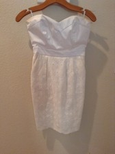 BEBE WHITE STRAPLESS DRESS