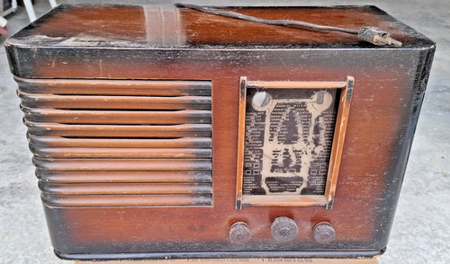 Ancien poste tsf - poste, 40-50