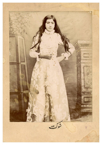 Portrait woman - a,