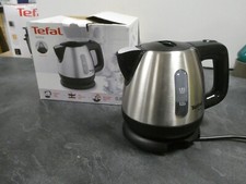 bouilloire TEFAL model bi812510 ( occasion , défaut )