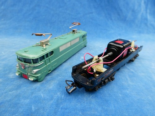 Train gege locomotive - gege,