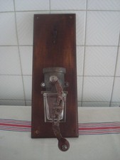 Moulin à café mural Peugeot  ancien sans trèmie 52fv25