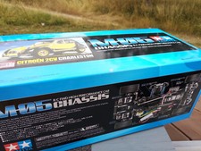 Citroën 2cv radiocommandé Tamya,chassis,moteur,coque,sans télécommande,batteries