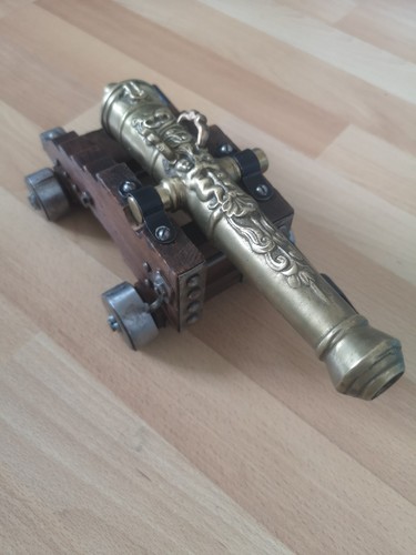 Canon ancien miniature - canon,
