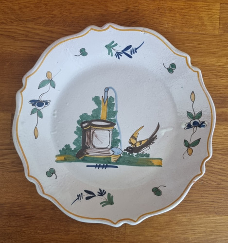 Assiette décorative - , en