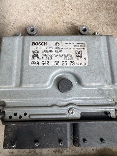 Calculateur moteur - calculateur,