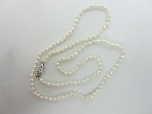 Nouveau collier perles - nouveau, en