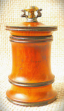 moulin à poivre ancien