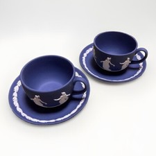Paire de tasses et soucoupes