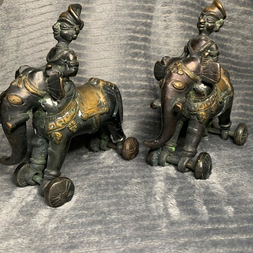 Ancien jouet bronze - ancien,